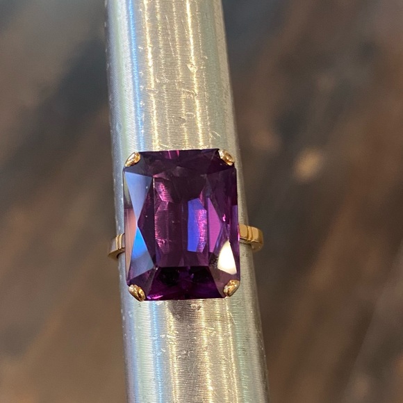 Semi-Precious Purple Emerald Cut Big Stone Set in 14k Solid Gold Ring Size 6.5